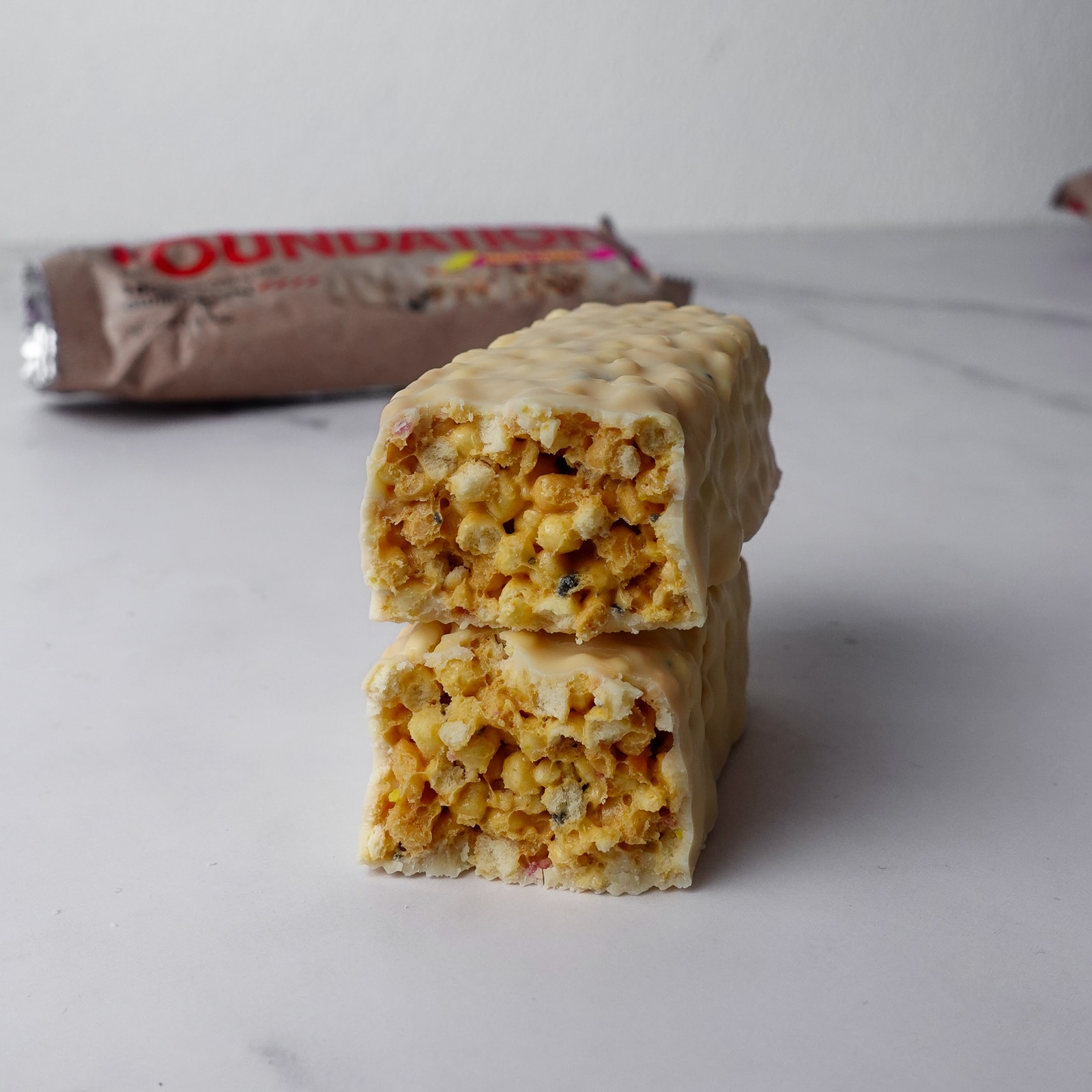 Fruity cereal foundation bar