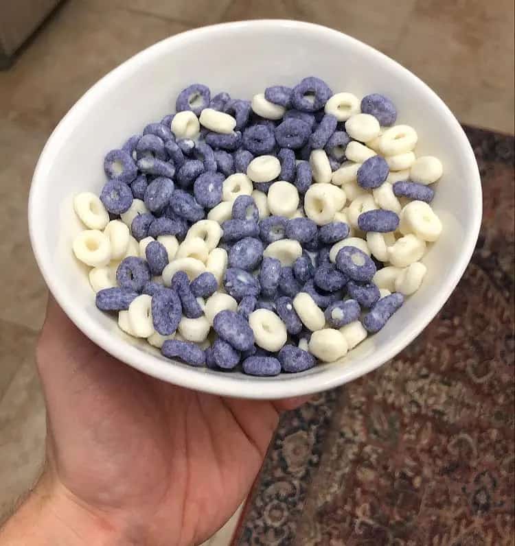 Blueberries and cream cereal