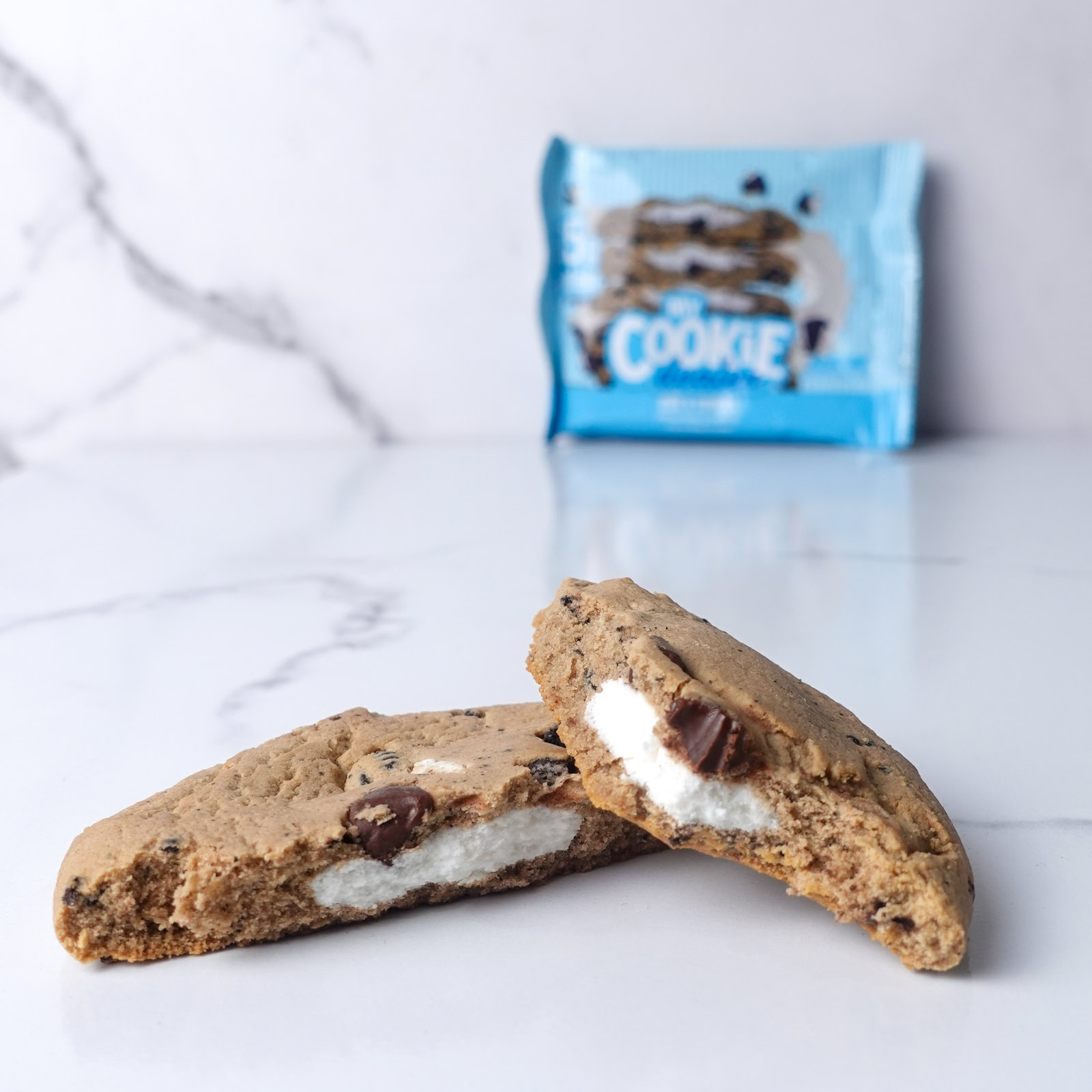 My Cookie Dealer milk & cookies