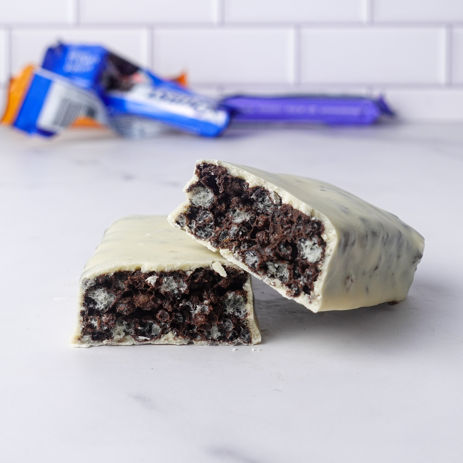 Cookies & cream quest hero bar