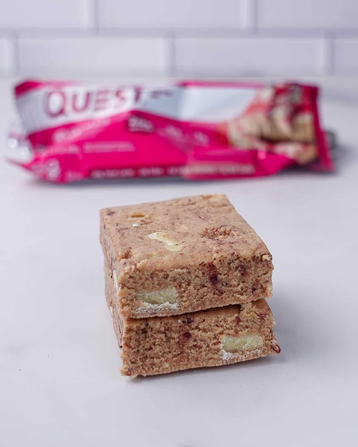 White chocolate raspberry quest bar