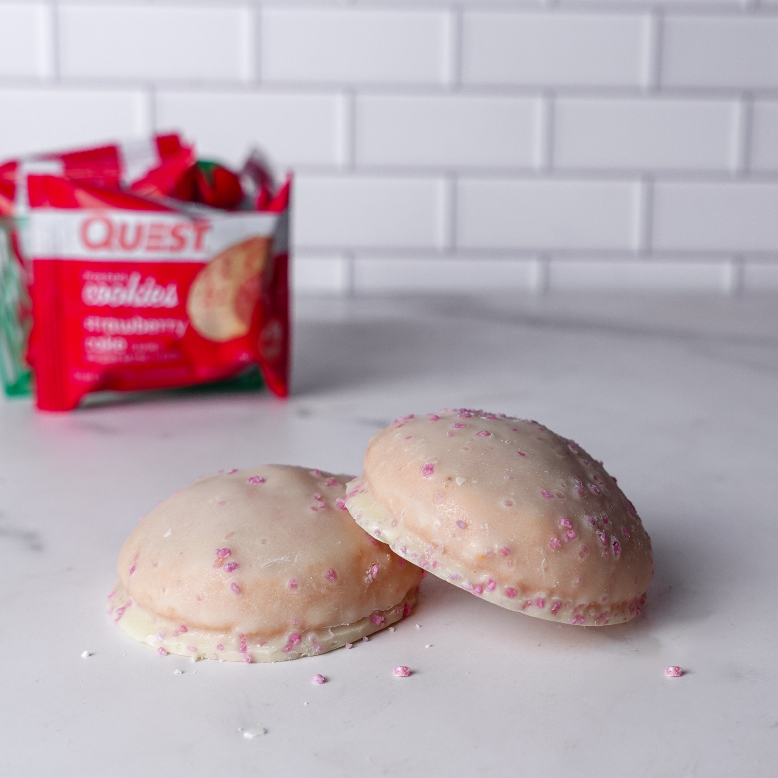 Quest strawberry cake cookies