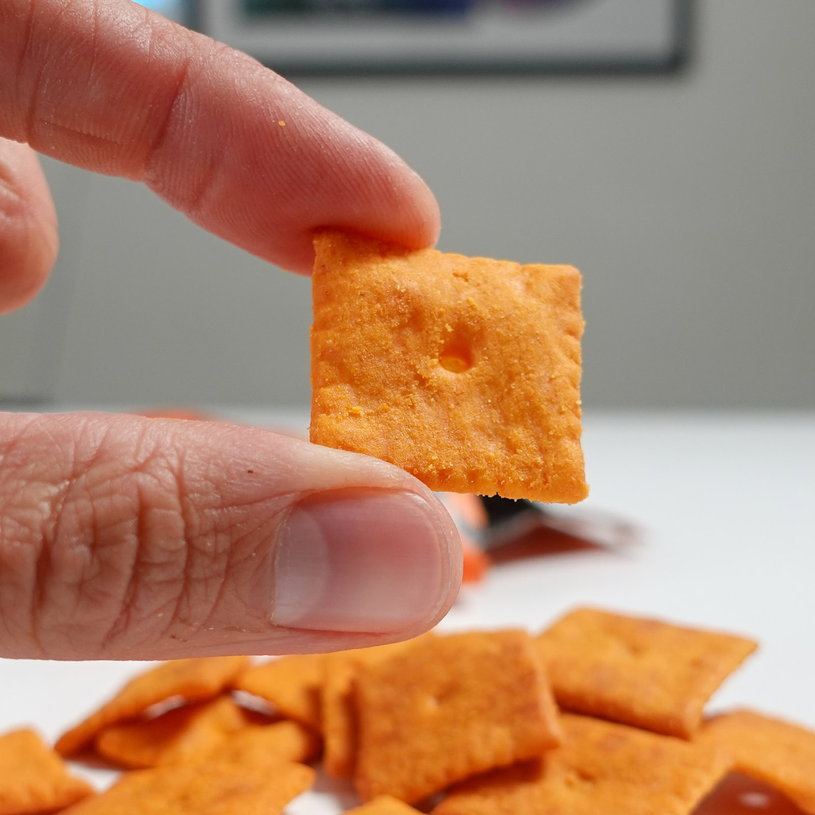 Texture of wilde protein cracker